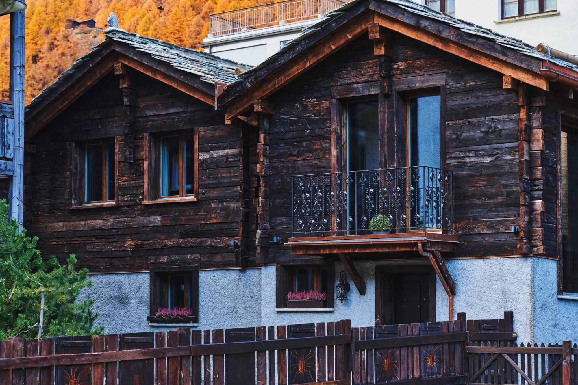 Schloss Zermatt - Cbd & Adaptogenic Spa And Sport Hotel Ruang foto