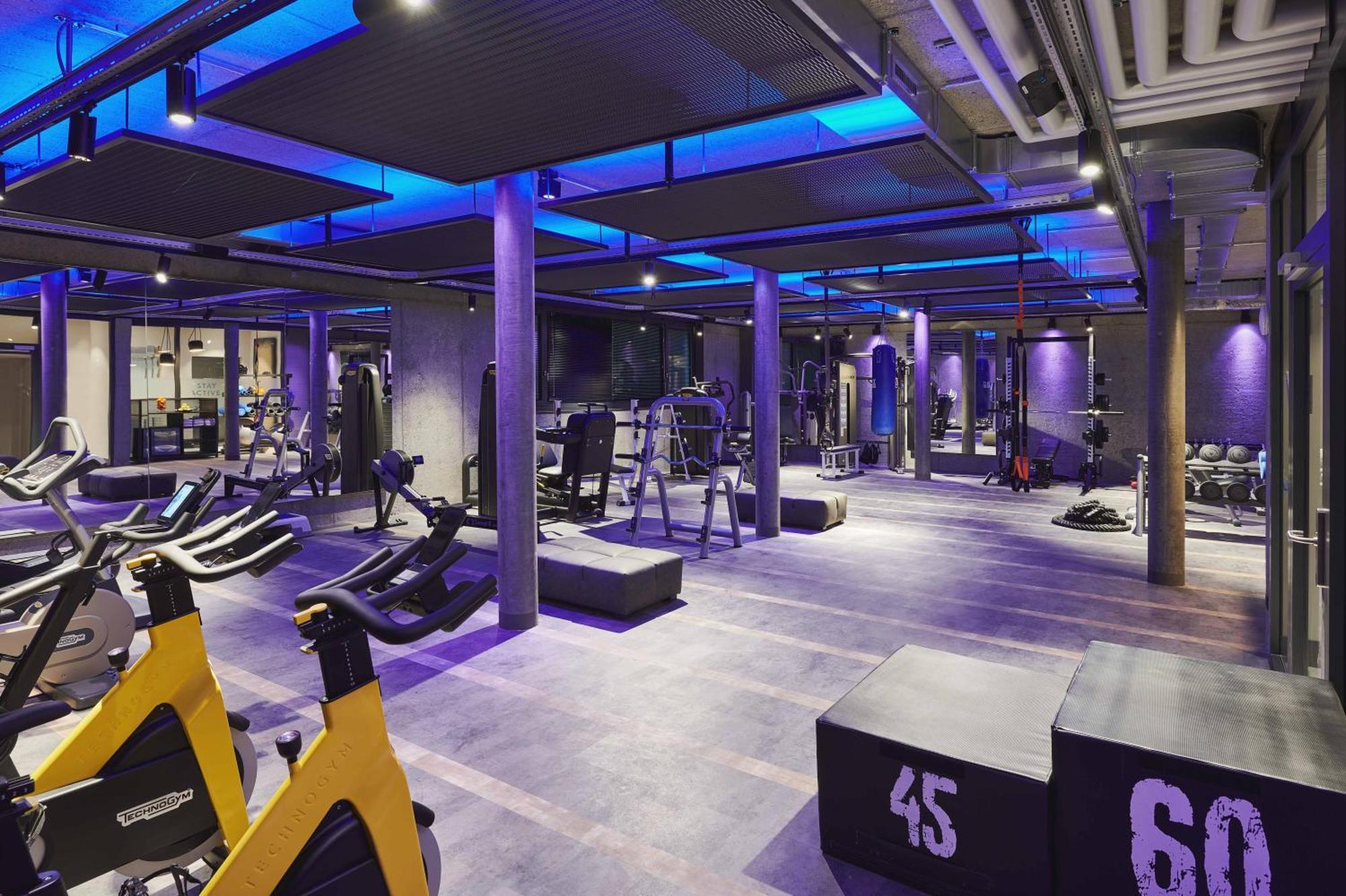 Schloss Zermatt - Cbd & Adaptogenic Spa And Sport Hotel Bagian luar foto